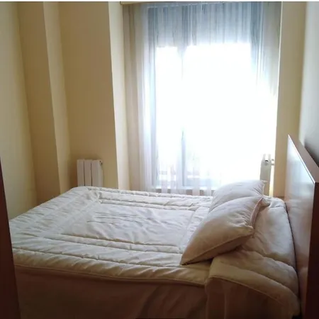 Habitacion Cerca De La Estacion De Autobuses * 萨拉曼卡